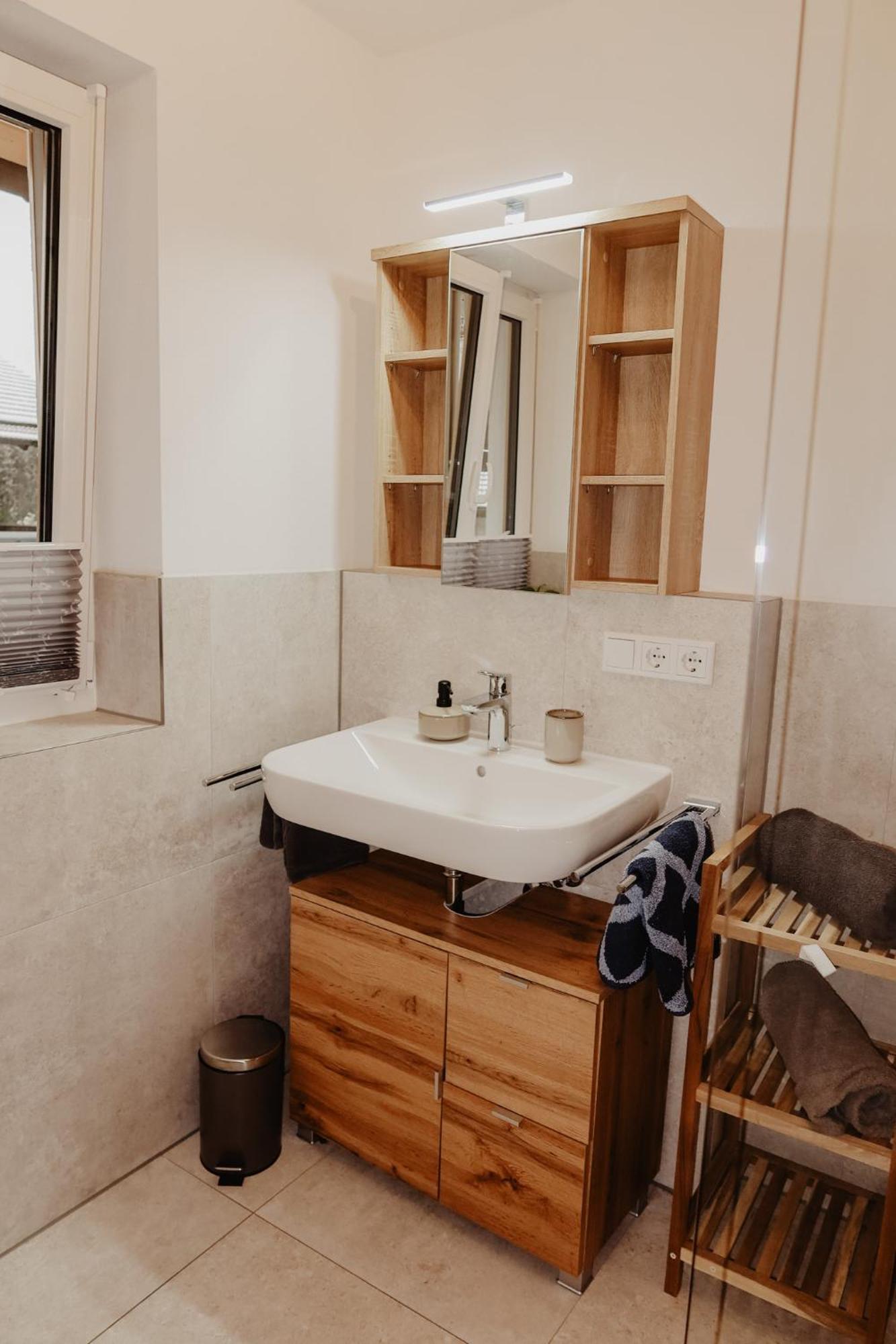 Ferienwohnung/arbeiterwohnung Kampenwand Apartment *